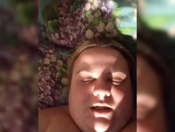 engela-s-1 webcam model stream image