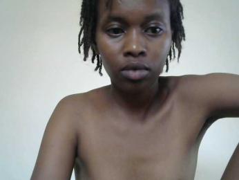 FREAKYSHIL webcam model stream image