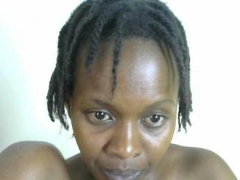 FREAKYSHIL webcam model stream image