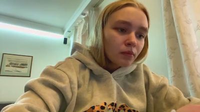 SandaAldaba webcam model stream image