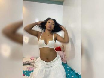 Michella01 webcam model stream image