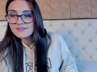 emmily-cardona webcam model stream image