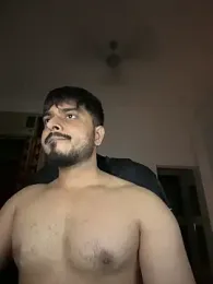 Biggycock_95 webcam model stream image