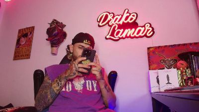 Drako_LiveShow webcam model stream image