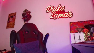 Drako_LiveShow webcam model stream image