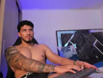 heavy_thor webcam model stream image