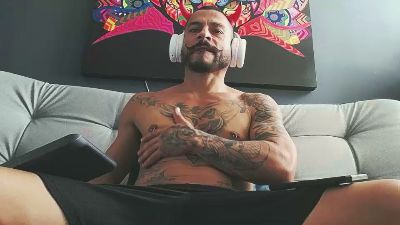 CallMeDouglas webcam model stream image