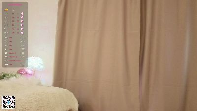 NoreenChing webcam model stream image