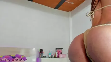 emily_hornett webcam stripchat model stream image