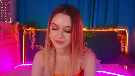 AlinaWalters webcam model stream image