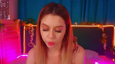 AlinaWalters webcam model stream image