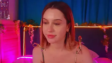 AlinaWalters webcam model stream image