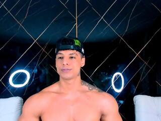 Owen Wolfe webcam model stream image