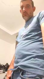84Koku webcam model stream image