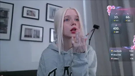 mili_coy webcam model stream image