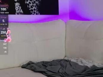 emmy_mouse webcam model stream image