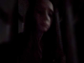 Ellie_13 webcam model stream image