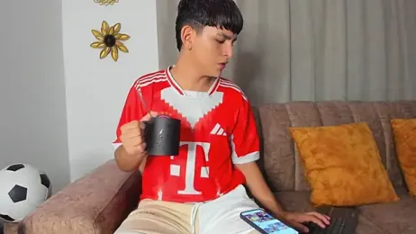 Lyam_ap webcam model stream image