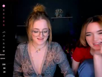 luna_berryy webcam model stream image