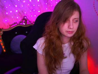 CuteeFoxy webcam model stream image