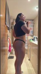 morena_sexy_gym webcam model stream image