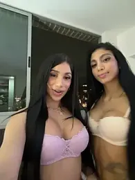 val69_ webcam model stream image