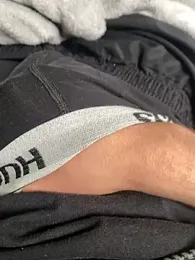 Hornyhrony webcam model stream image