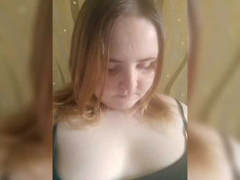 Zcz1995z webcam model stream image