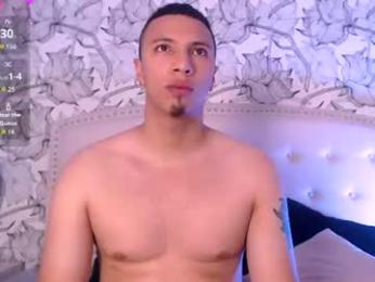 lunaykross webcam model stream image