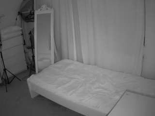 voyeurcam-julmodels-reallife-3 webcam model stream image