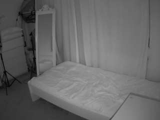 voyeurcam-julmodels-reallife-3 webcam model stream image