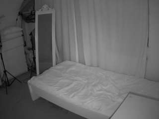 voyeurcam-julmodels-reallife-3 webcam model stream image