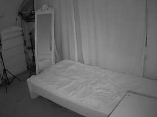 voyeurcam-julmodels-reallife-3 webcam model stream image