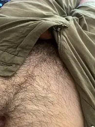 MuzzyFacing webcam stripchat model stream image