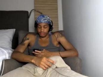 blackbulltitus webcam model stream image