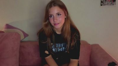 EllamaeWerley webcam model stream image