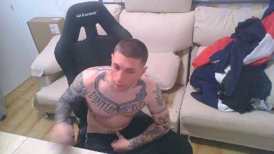 Hunterzito37 webcam model stream image