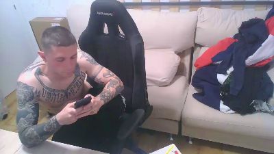 Hunterzito37 webcam model stream image