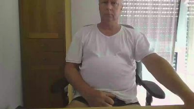 must_cum webcam model stream image