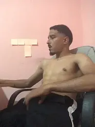 Xxxhalcon webcam model stream image