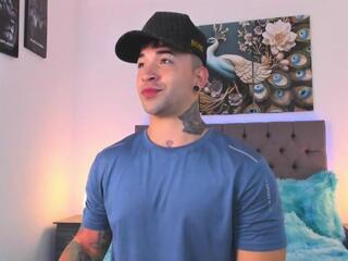 Matthew Colee webcam model stream image