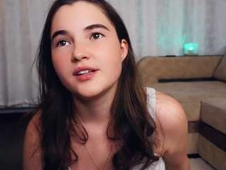 queenieclowes webcam model stream image