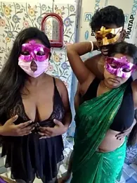 Horney_couple_4 webcam model stream image
