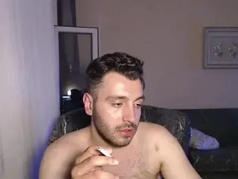 handsomeee04 webcam model stream image