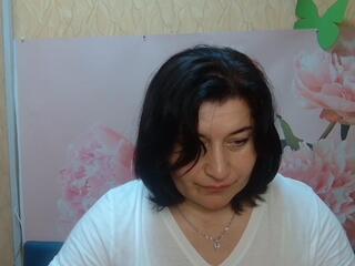 Bridjet Tur webcam model stream image