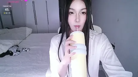 BeiBeiiiii webcam model stream image