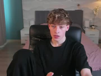 lovely_kevin_ webcam model stream image
