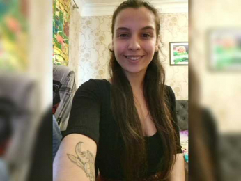 Love_Crew webcam bongacams model stream image