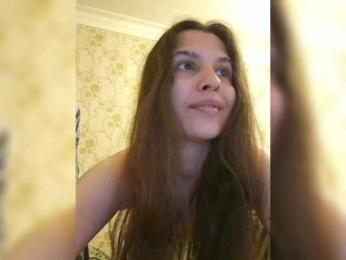 Love_Crew webcam bongacams model stream image