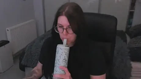 GothSuccubusBabe webcam model stream image